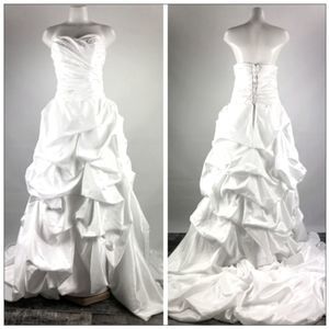 💕 WHITE Satin Beautiful Wedding Dress Size 12